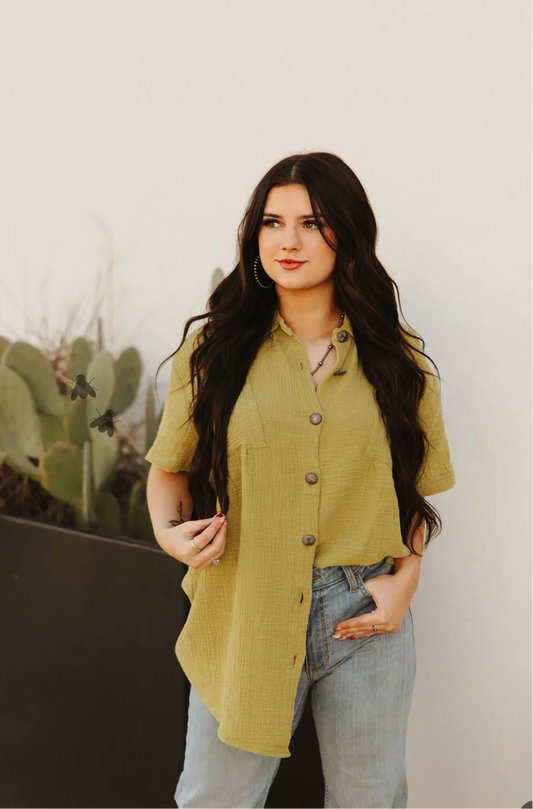 Rodeo Grounds Button Up